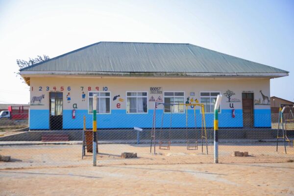 WANAFUNZI WENYE MAHITAJI MAALUM WAKOSHWA NA MIUNDOMBINU YA BOOST