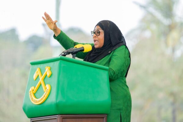 DK.SAMIA ATAJA MIKAKATI KUMALIZA CHANGAMOTO UHABA WA MAJI,UMEME MKOANI PWANI