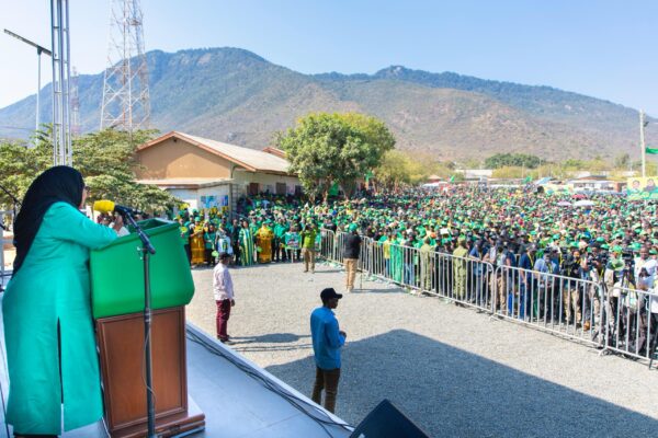 ALIYOYASEMA MGOMBEA URAIS CCM DK.SAMIA KWA WANANCHI WILAYANI SAME
