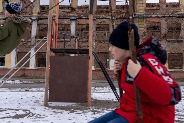 Ukraine inakabiliwa na ndege mpya za Urusi mara moja – maswala ya ulimwengu