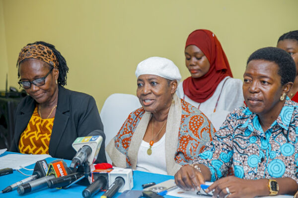 VYOMBO VYA HABARI VYAOMBWA KUWAPA WANAWAKE NAFASI SAWA KWENYE SIASA